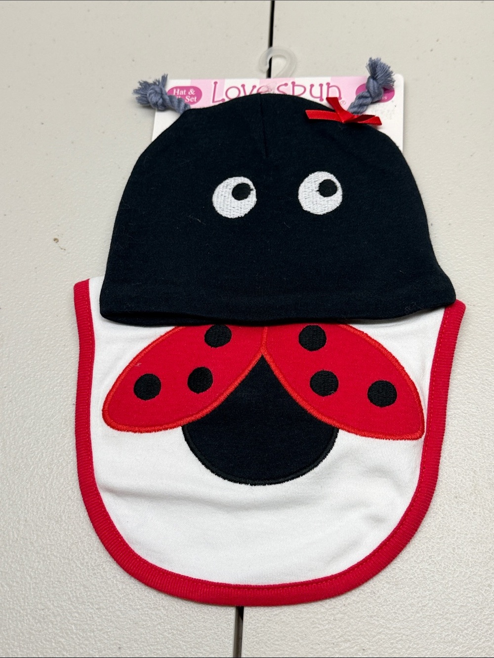 Kids Ladybug Hat & Bib Set - Black and Red. NWT